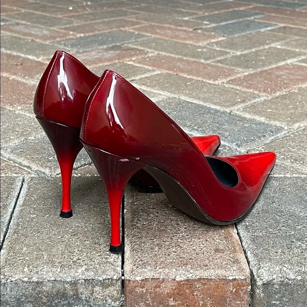 Stuart Weitzman Red Ombr Patent Leather Pumps - image 5